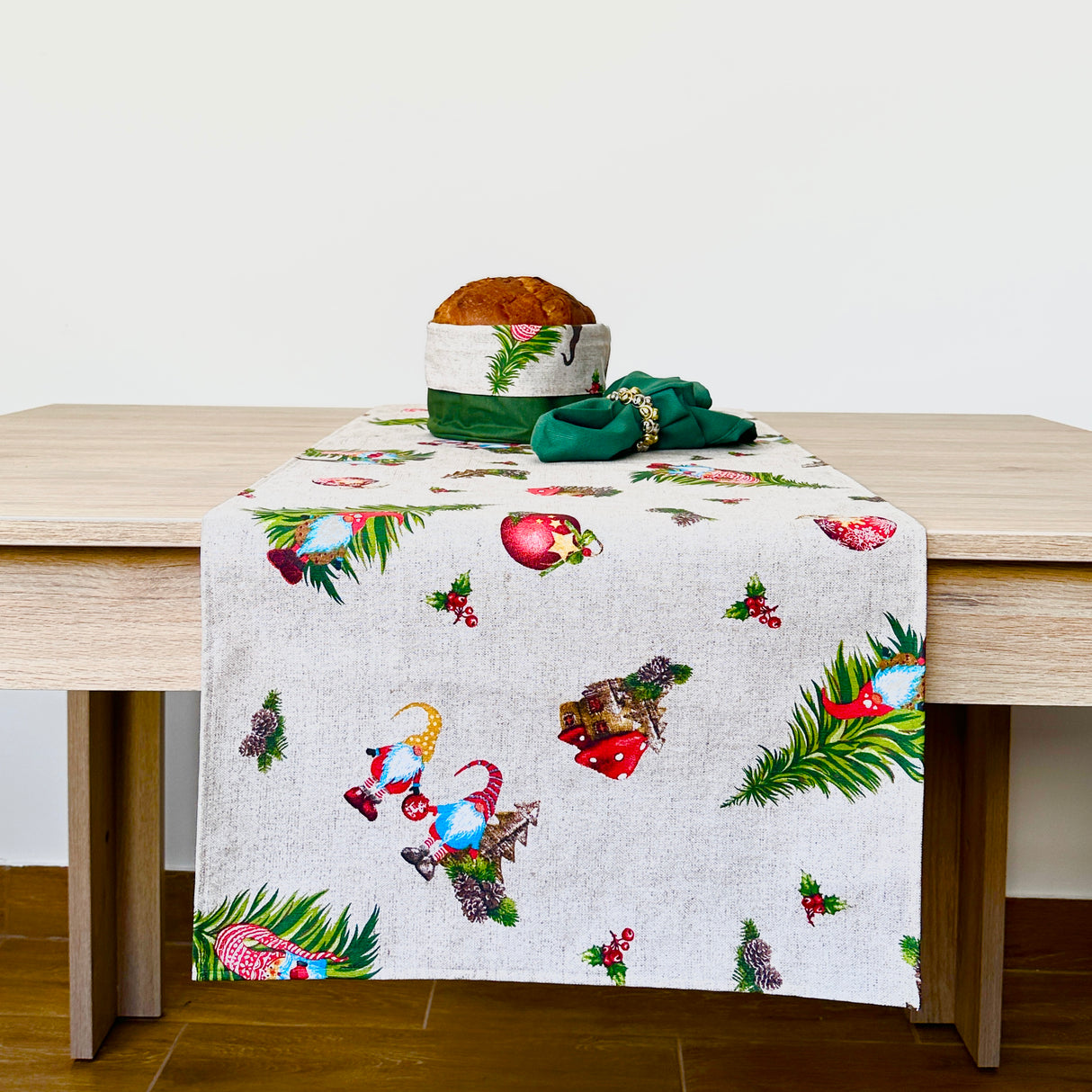 Camino de mesa antimanchas Elfo