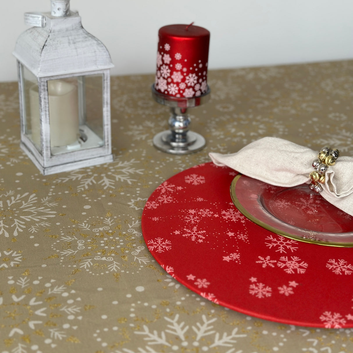 Mantel antimanchas redondo Snow dorado
