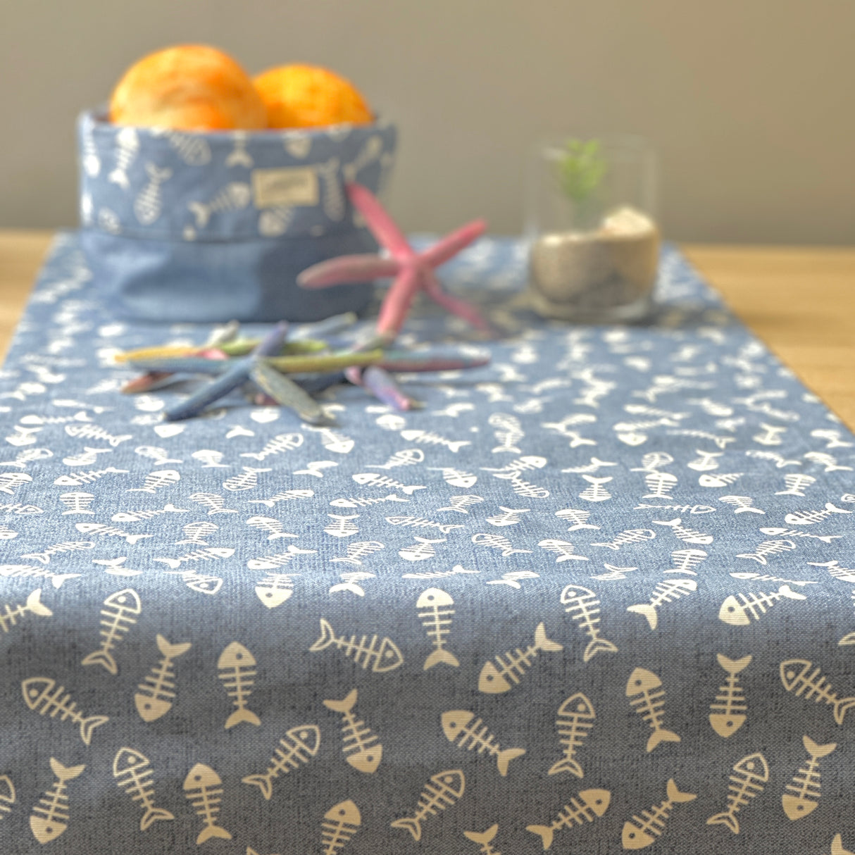 Camino de mesa antimanchas Asia azul