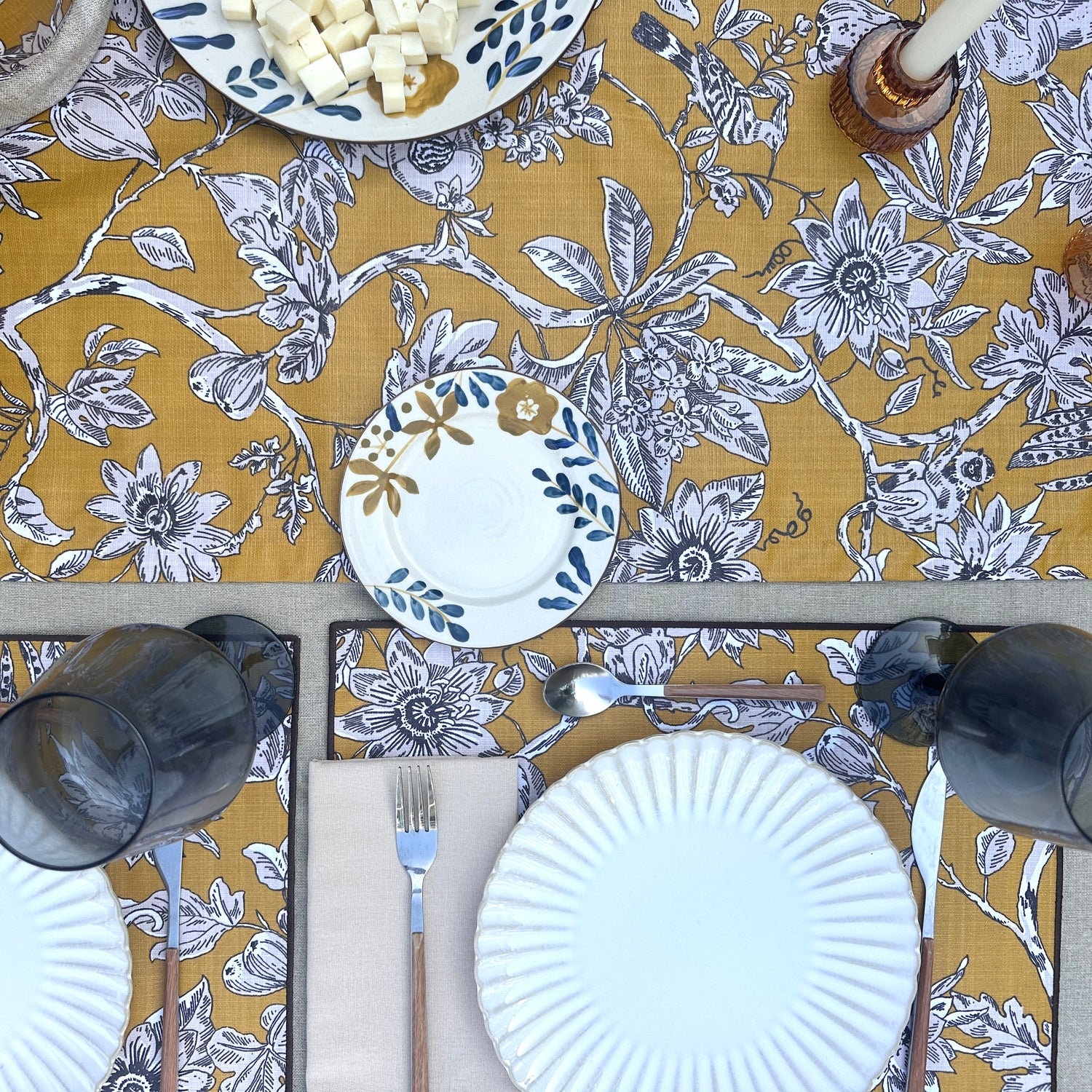 Individual antimanchas bordado Lyon