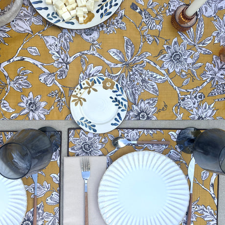 Camino de mesa antimanchas Lyon