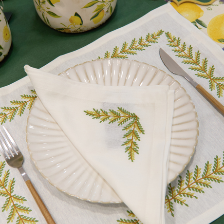 Individual antimanchas blanco bordado hojas