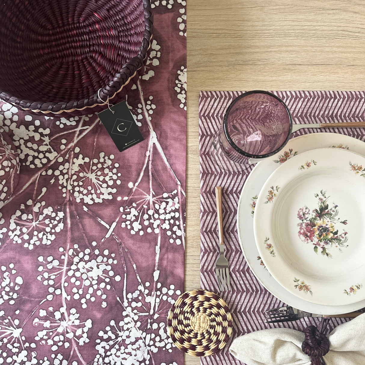 Camino de mesa antimanchas Dandelion