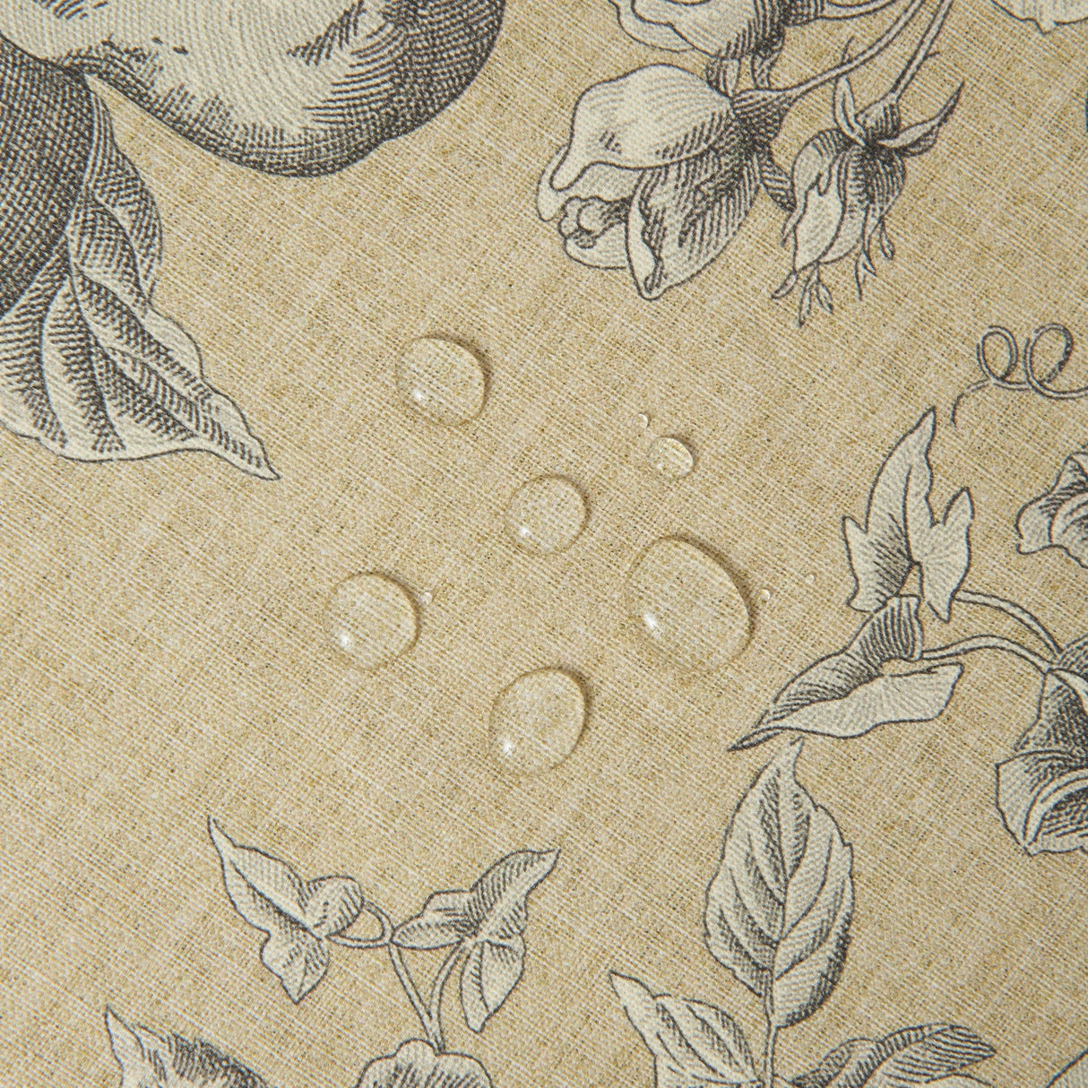 Mantel antimanchas rectangular Valeria Beige