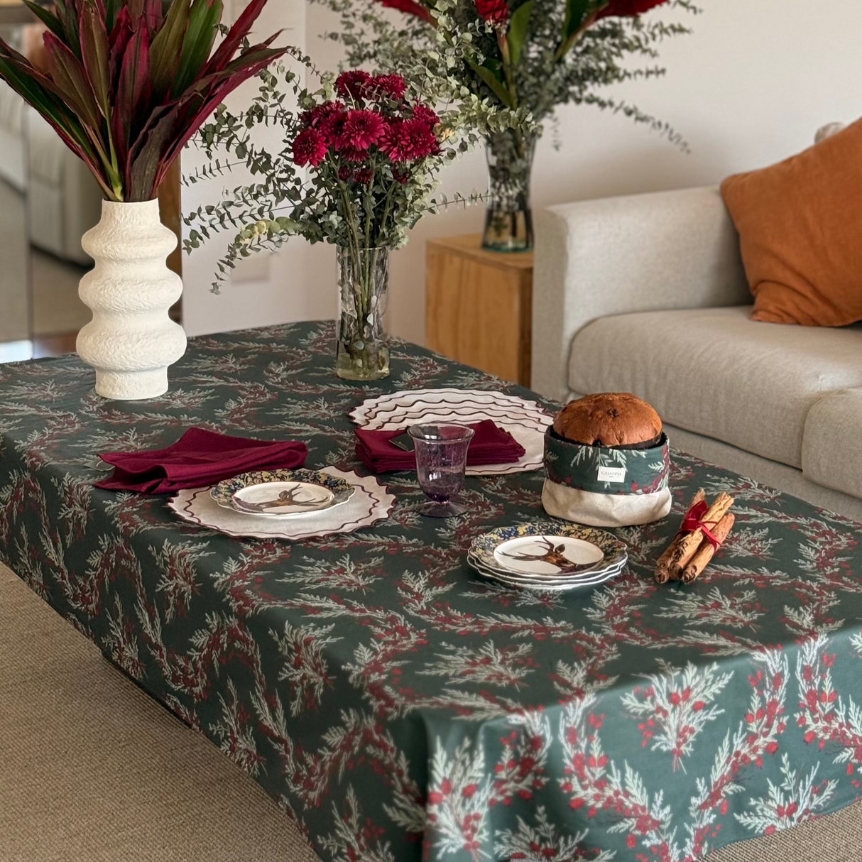 Mantel antimanchas rectangular Crown