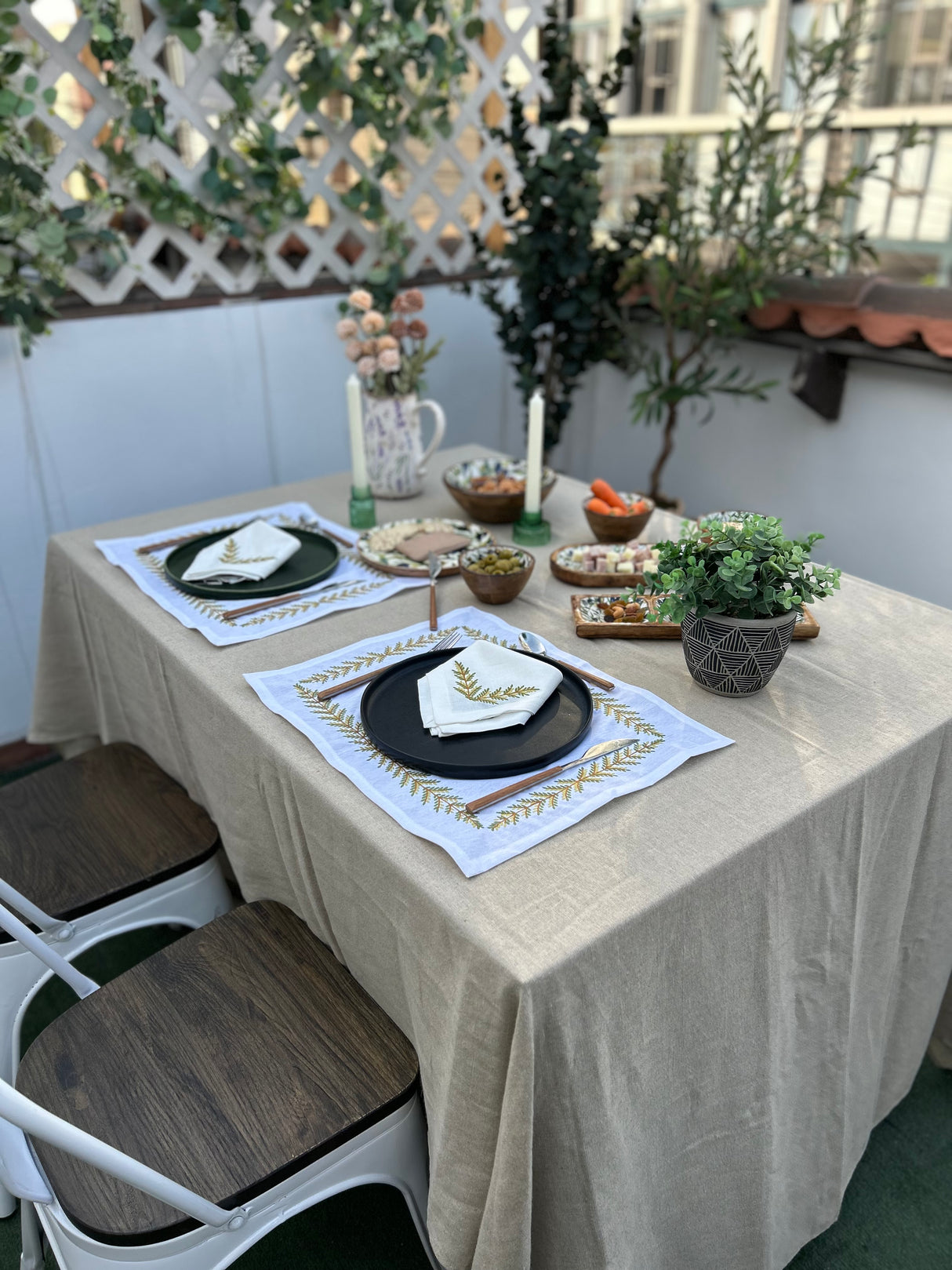 Mantel antimanchas rectangular 100% Lino Beige