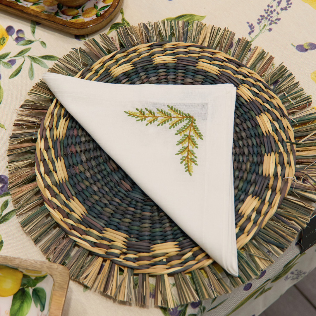 Servilleta lino blanco bordado hojas