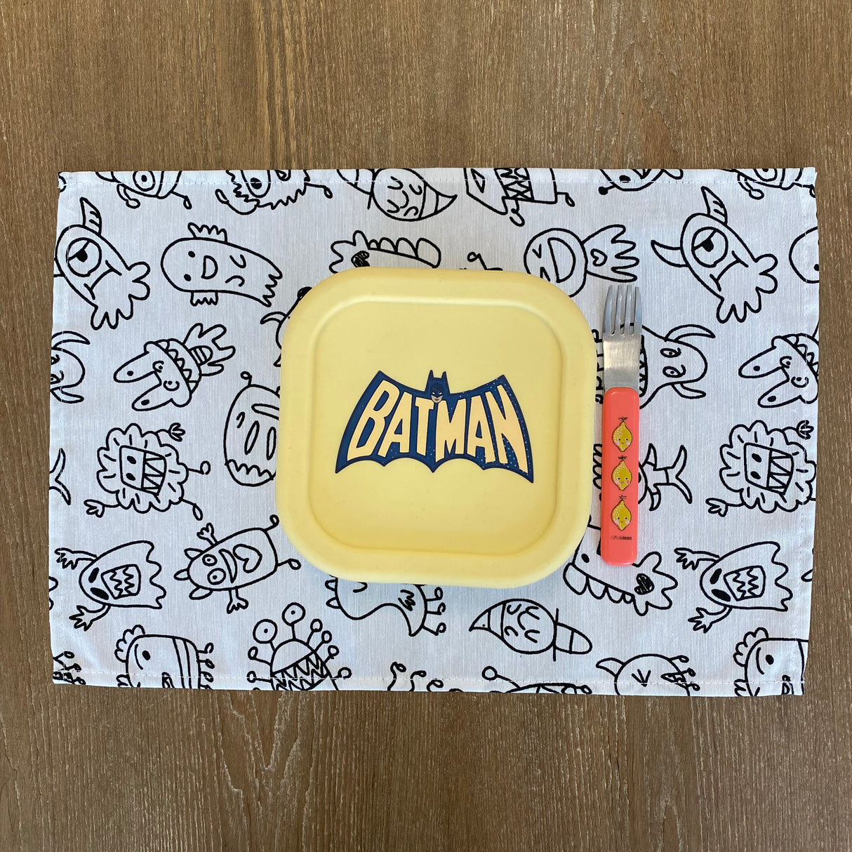 Individual Lonchera paint Monstruos