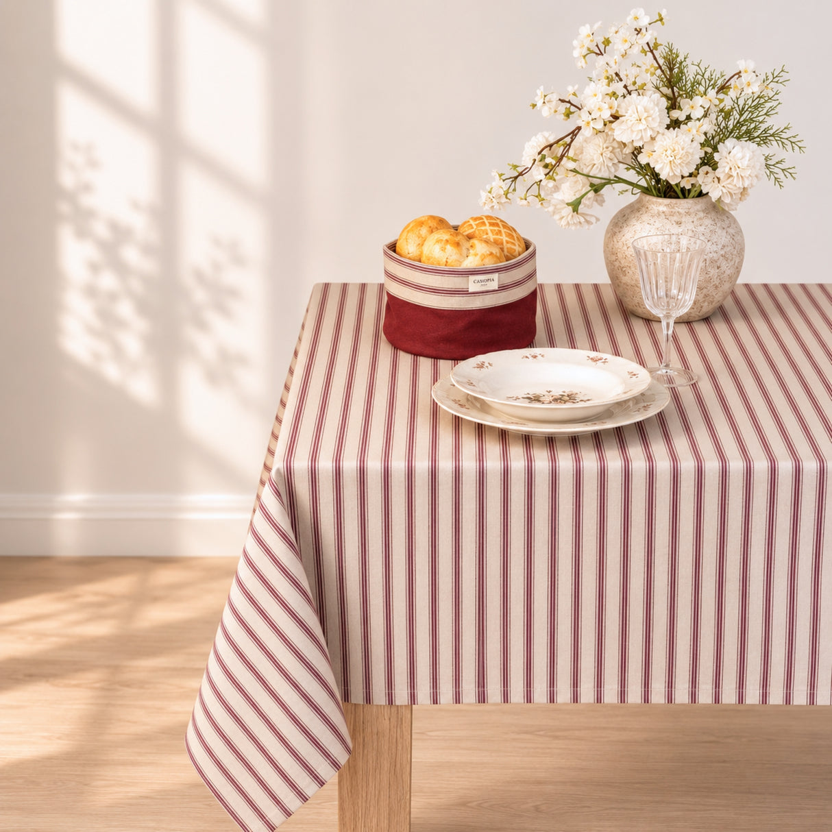 Mantel rectangular antimanchas Crucero granate