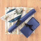 Set 4 Individuales Acuario + Camino de mesa Azulino + 4 servilletas azulino + Panera