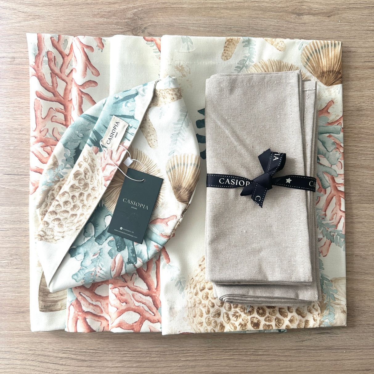 Set 4 Individuales antimanchas Arrecife + Servilletas beige + Panera Arrecife