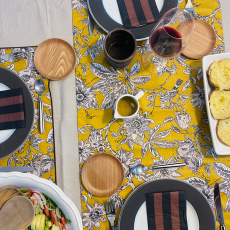 Camino de mesa antimanchas Lyon