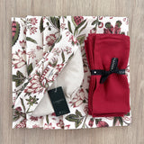 Set 4 Individuales antimanchas Barroco verde  + Panera Barroco verde + Servilletas rojo oscuro