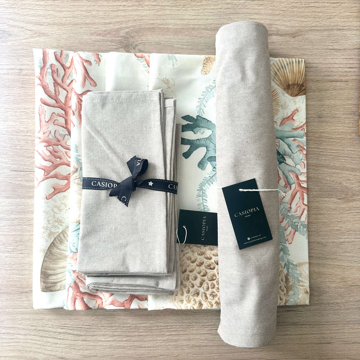 Set 4 Individuales antimanchas Arrecife + Camino Beige + Servilletas beige