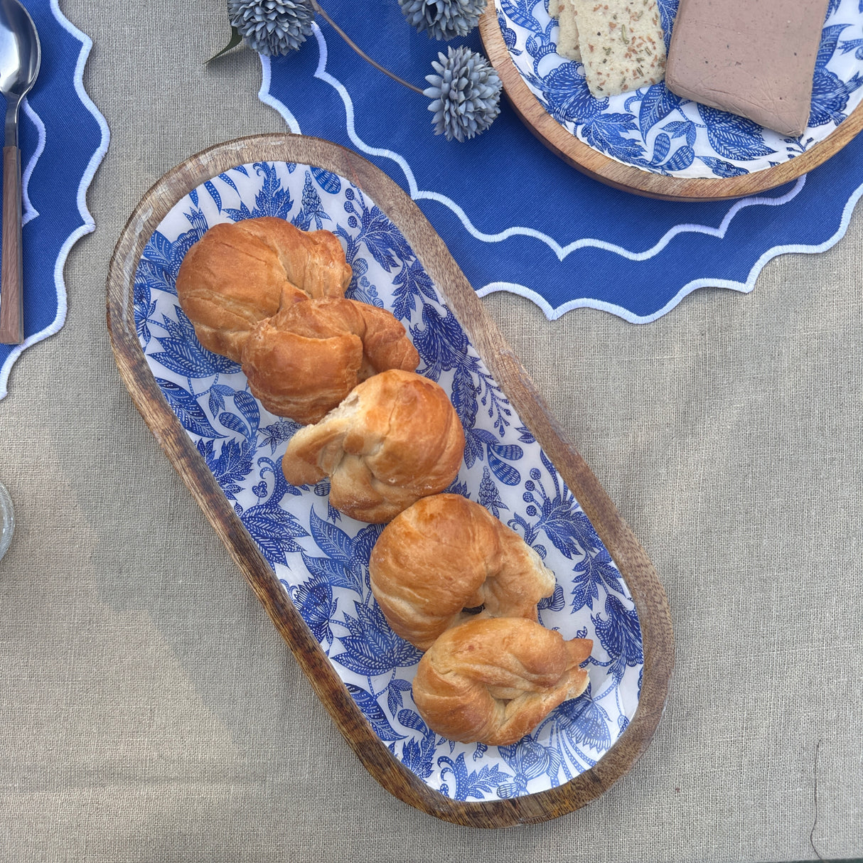 Fuente Flor azul pequeña